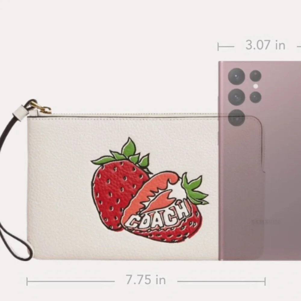 Coach wristlet Large Corner Zip With Strawberry Graphic NWT - Picture 4 of 5